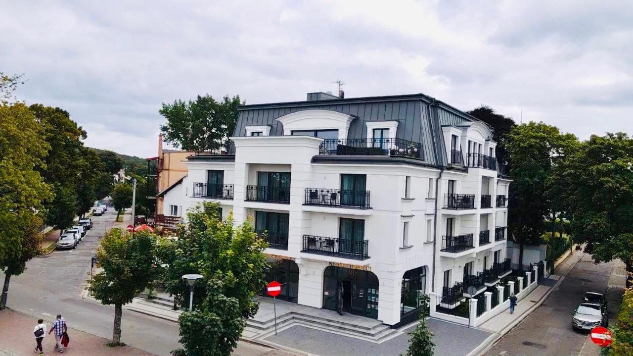 Luxury Apartments In Residence Maritime Miedzyzdroje Eksteriør bilde